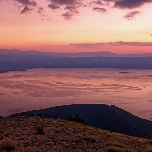 ＊
＊
【2025年＊自分を癒す
ヒプノセラピー講座】
始まります。
　
今回はご希望もあり
対面とオンライの両方の
クラスを開きます。
　　　
ヒプノセラピーは
自分自身で
自分の今世の過去や
前世に向き合い
　　
感じること　気づくことで
自分をどう生きていくかに
取り組めるようになる
癒しの旅。
　　
オンラインクラスは
毎月第２火曜の
10:30~ 
（参加者の都合が悪い時は
変更可能です）
2月11日（火・祝）からスタート。
　　
全６回の講座（月１回のペース）に
なっています。
　　
お問い合わせやお申し込みは
ブログ記事から
または私へメッセージください。
　　
詳しくはブログをご覧ください。
プロフィール
@rena_otsuka の
lit.linkをクリックして
クリックして
「天と地の間で」より
【自分を癒すヒプノセラピー講座】
の記事をご覧ください。

＃ヒプノセラピー 
＃ヒプノセラピー講座 
＃自分を癒す 
＃オンライン講座